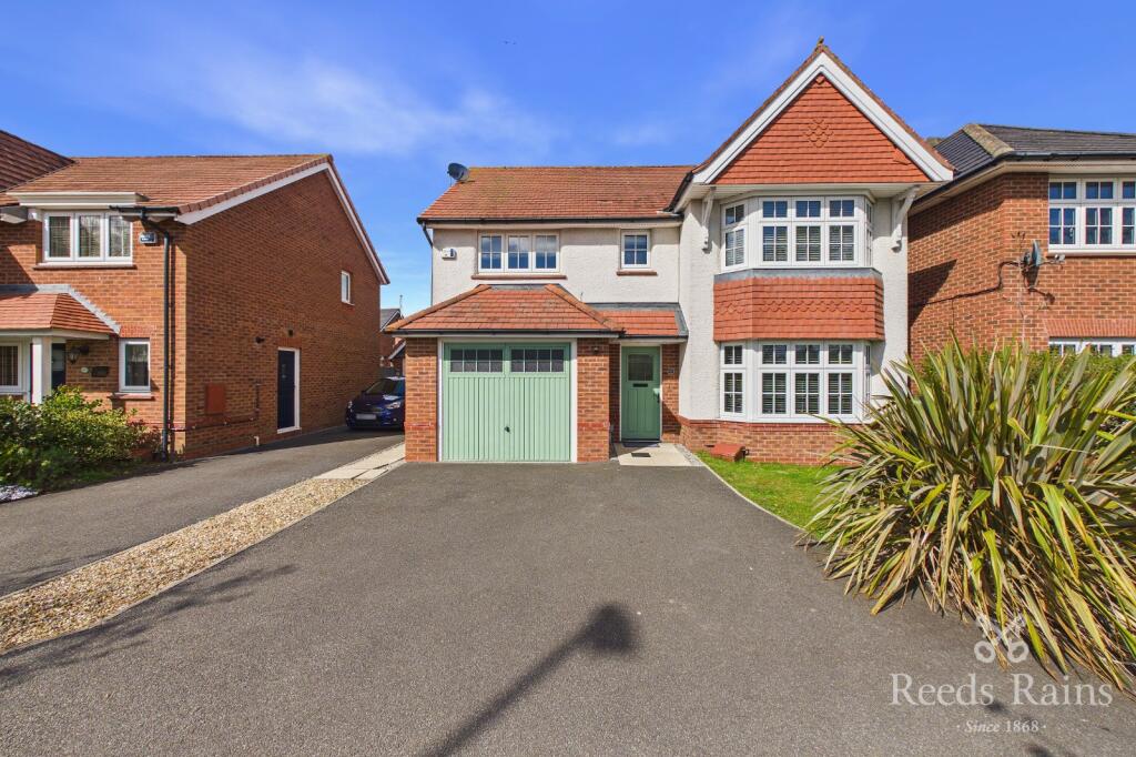 Main image of property: Lunts Heath Road, Widnes, Cheshire, WA8