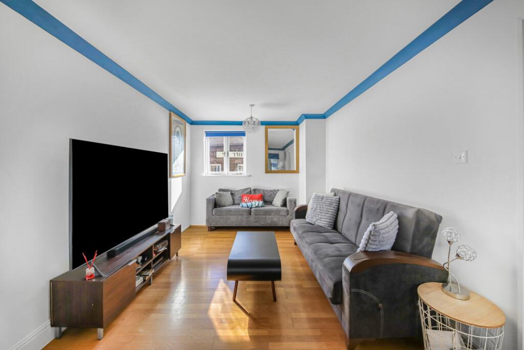 Main image of property: Peninsula Court, 
121 East Ferry Road, E14