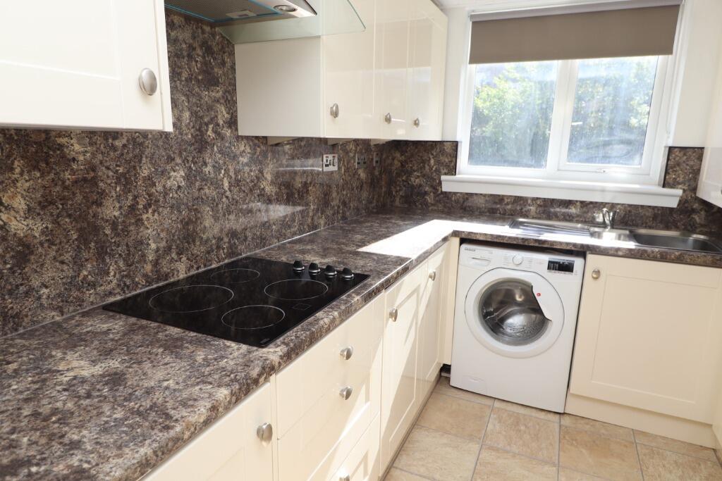 Apartment in Glasgow - View 5
