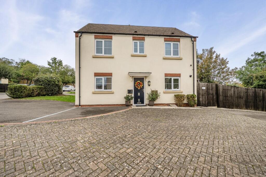 Main image of property: Dixon Close, Redditch, Worcestershire