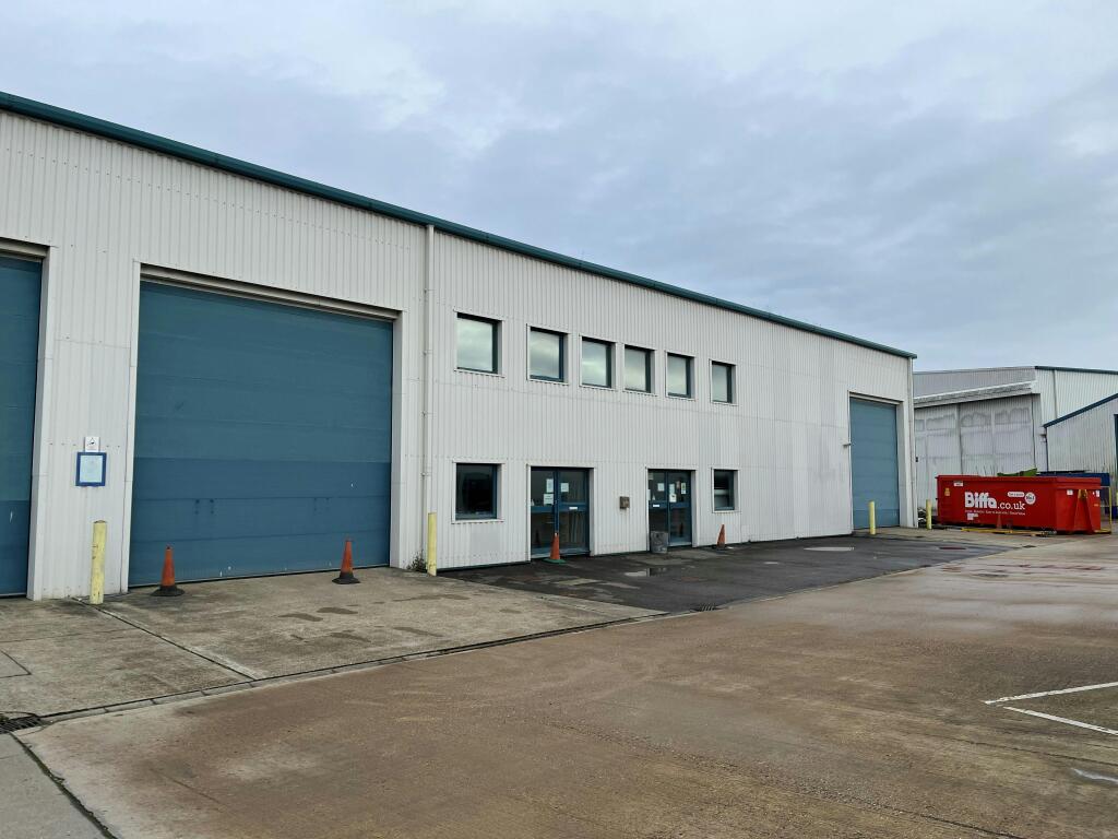Main image of property: Unit 3 Cracknore Industrial Park, Harbour Close, Marchwood, Southampton, SO40 4AF