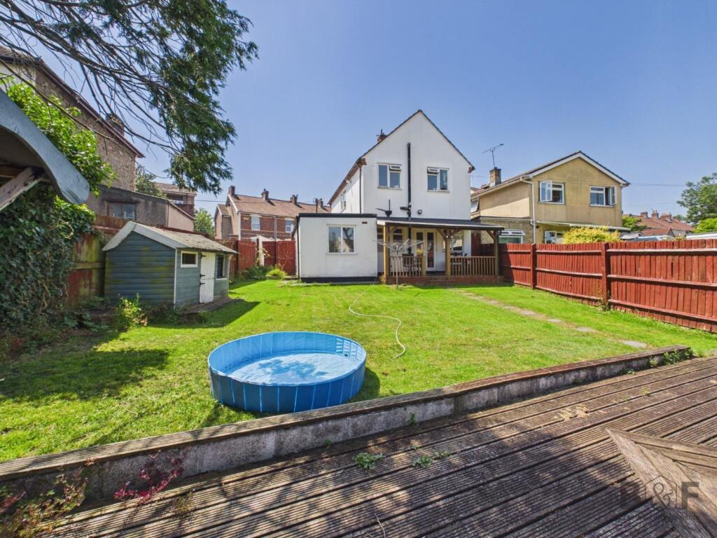 Main image of property: Cross Street, Kingswood