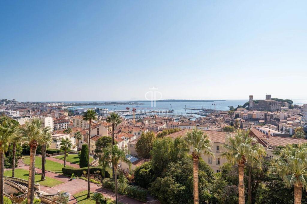 Main image of property: Provence-Alps-Cote d`Azur, Alpes-Maritimes, Cannes