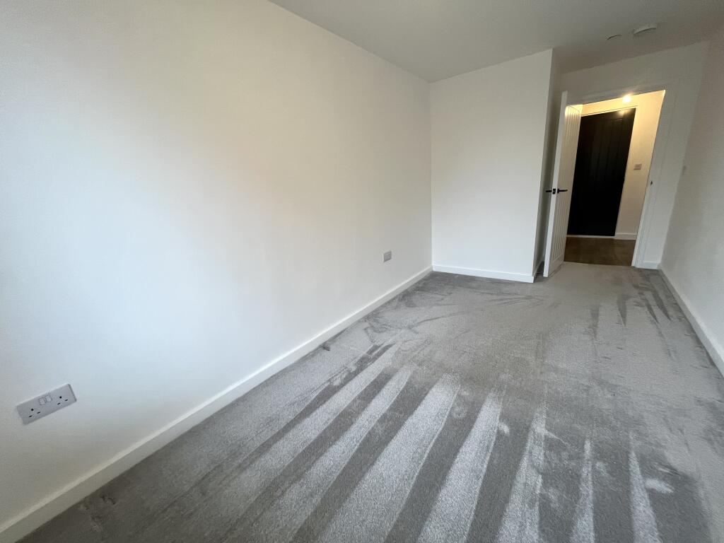 Apartment in Cardiff - View 5