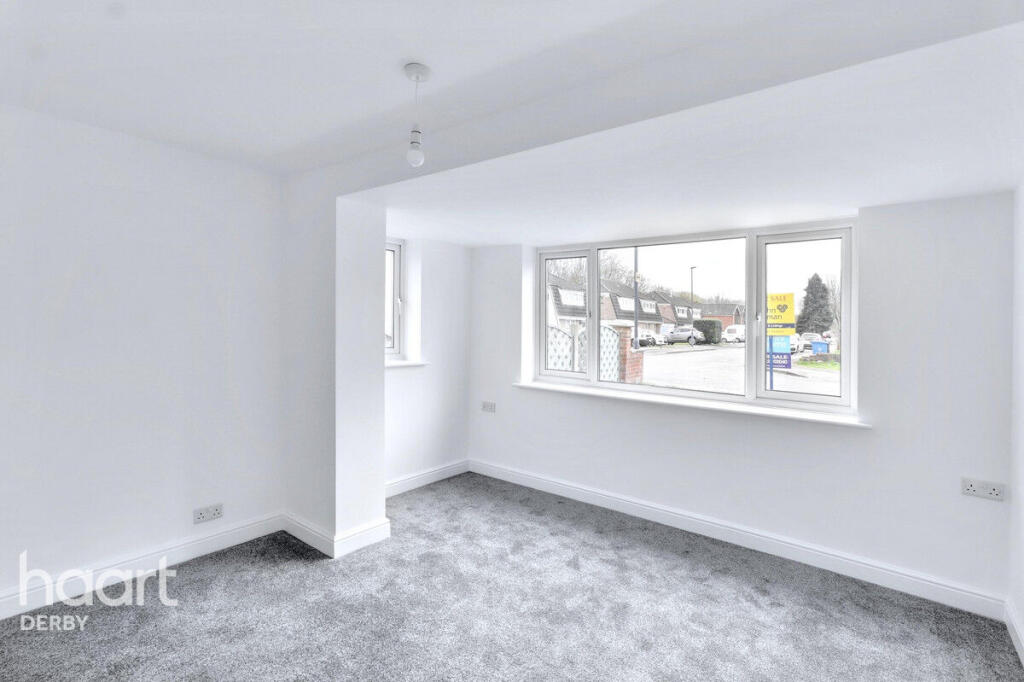 House in Derby, Sinfin - View 3