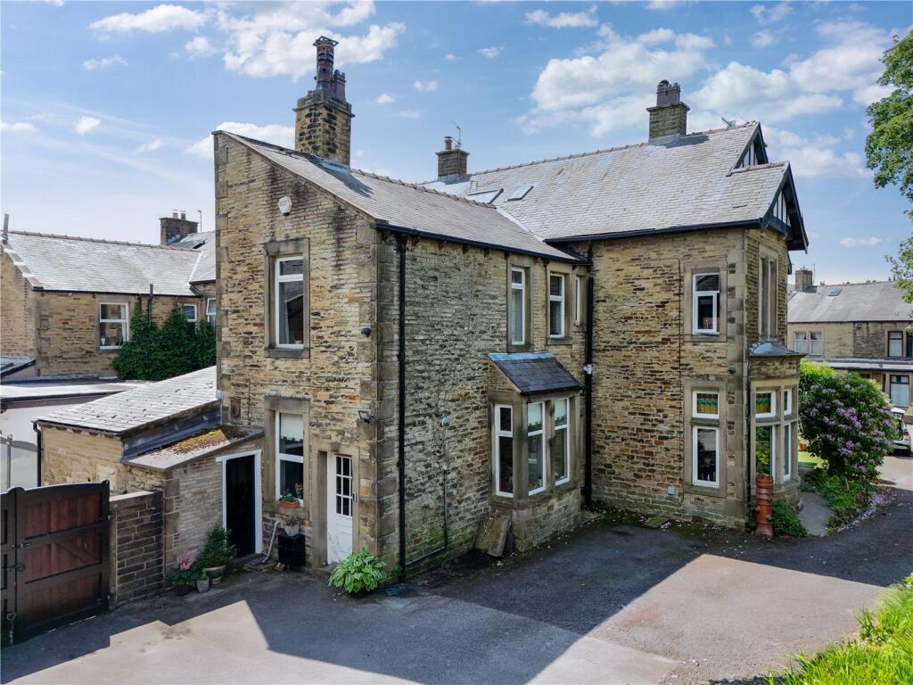 Additional image 3 of Gisburn Road, Barnoldswick, Lancashire, BB18
