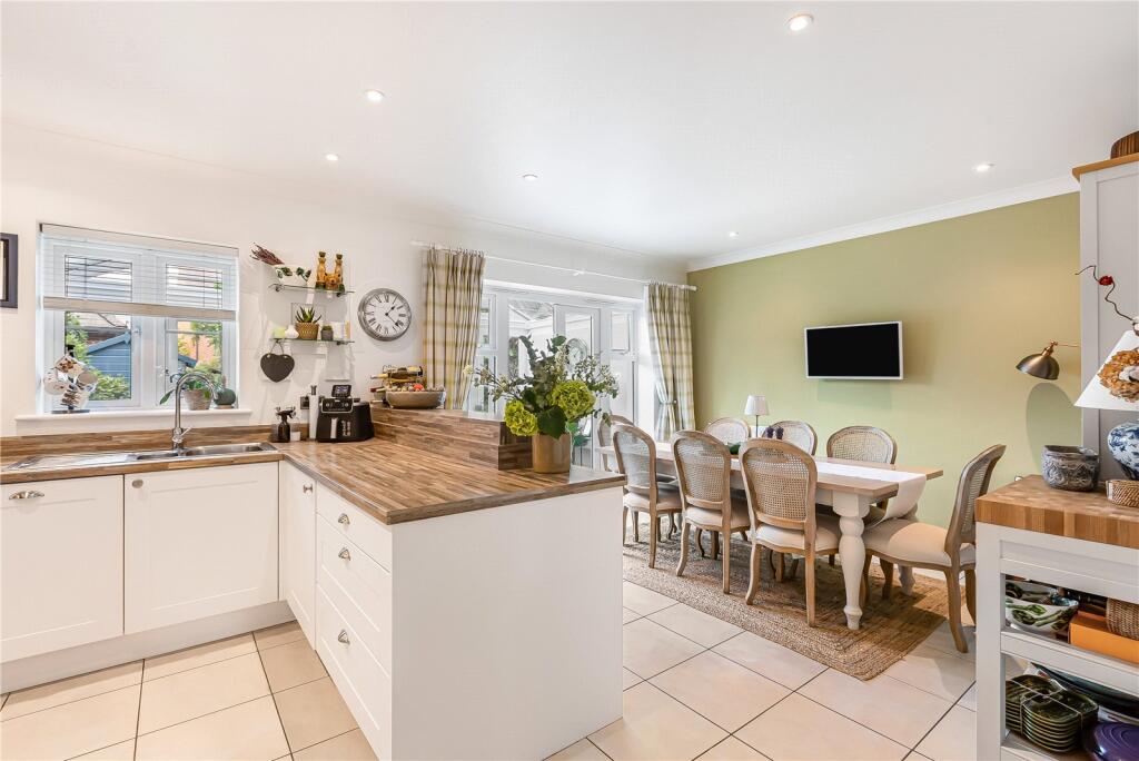 House in Cherwell, Yarnton - More