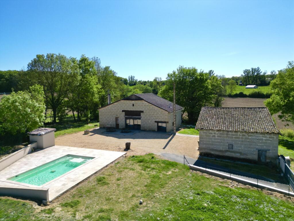 Main image of property: 24500 eymet