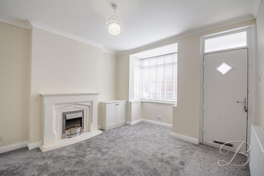 House in Nottingham - View 3