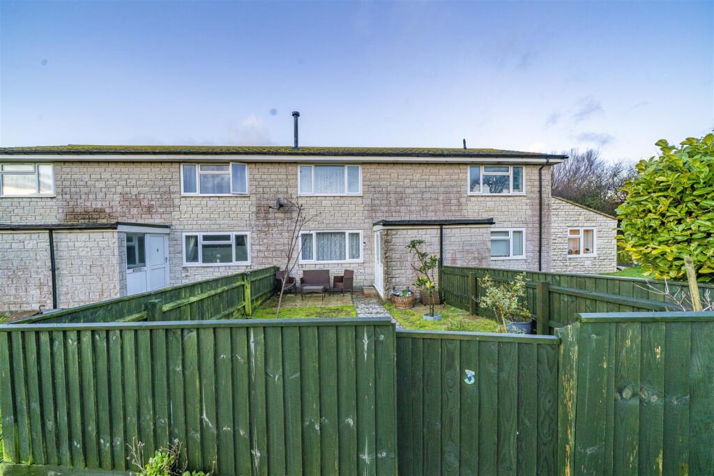 2-bed terraced on Shortlands, Portland, £190,000