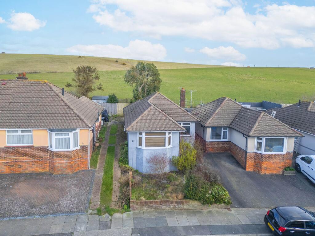 2-bed detached on Thornhill Rise, Portslade, BN41, £300,000