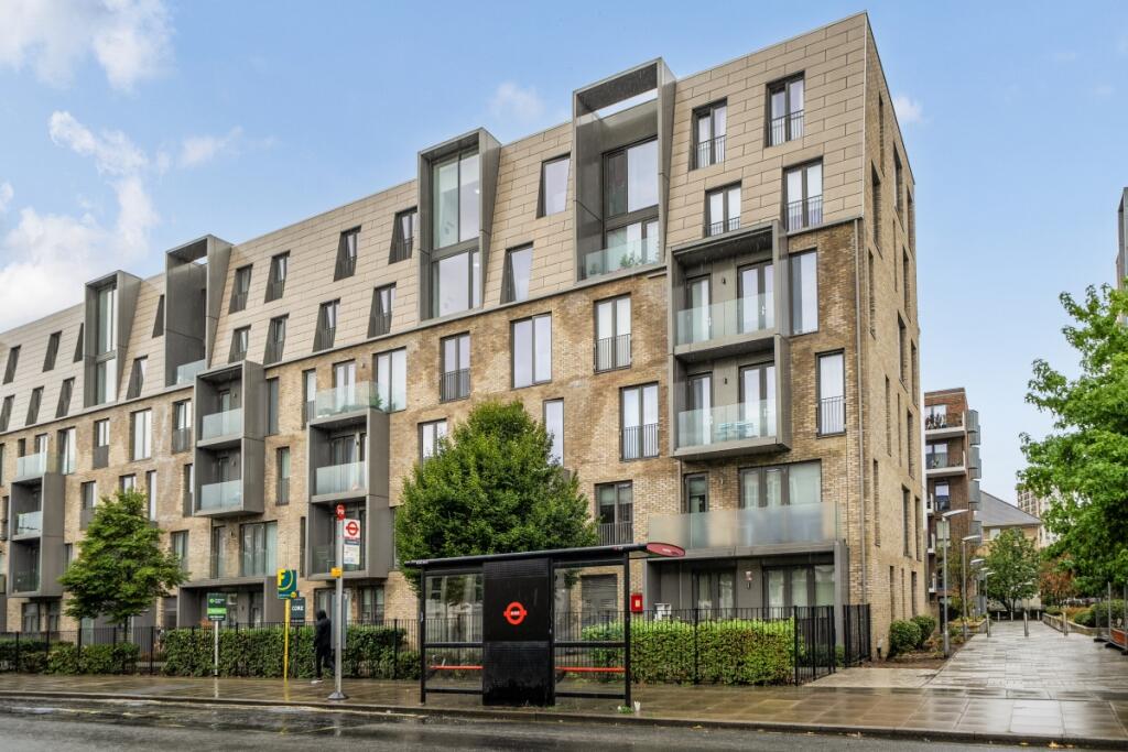 Apartment in London - View 5