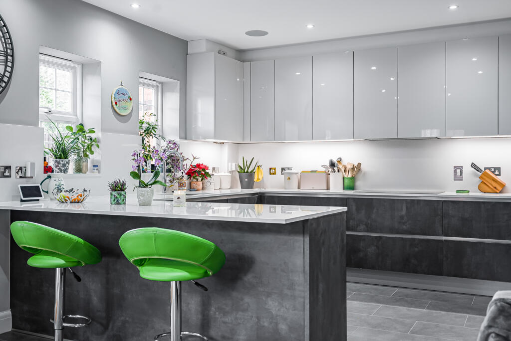 Additional image 12 of Boyes Crescent, London Colney, AL2