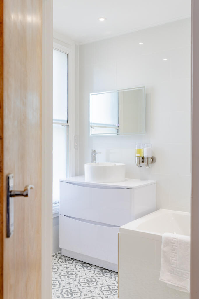 3 bedroom apartment for rent
