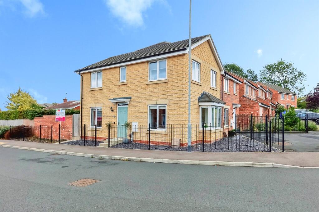 House in Northampton - View 2