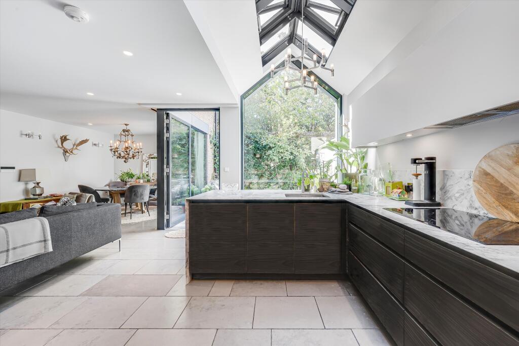 House in Richmond, Petersham - View 3