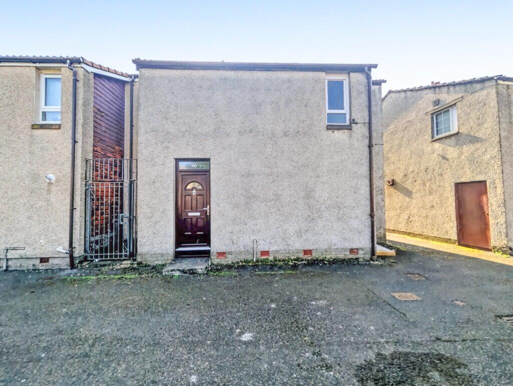 Main image of property: 46 Hillside Street, Stevenston, KA20 3JA