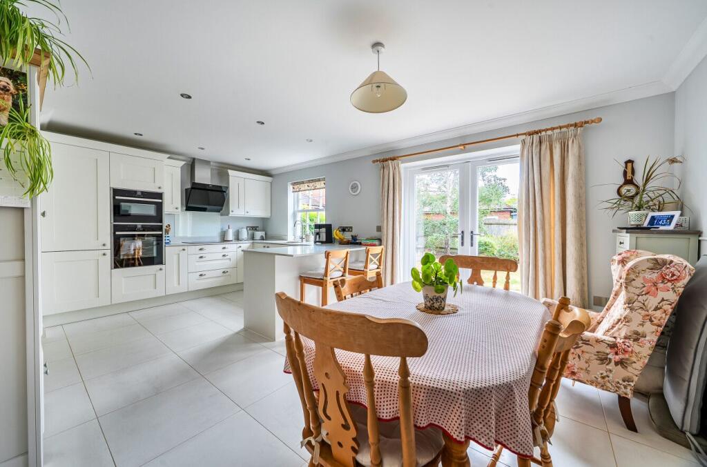 House in Bath, Yeovil Without - View 2