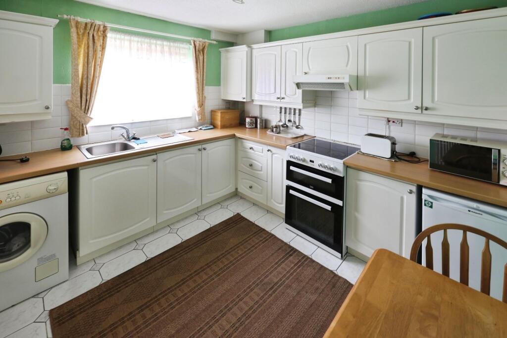 Sandown Drive, Newton Aycliffe photo 3