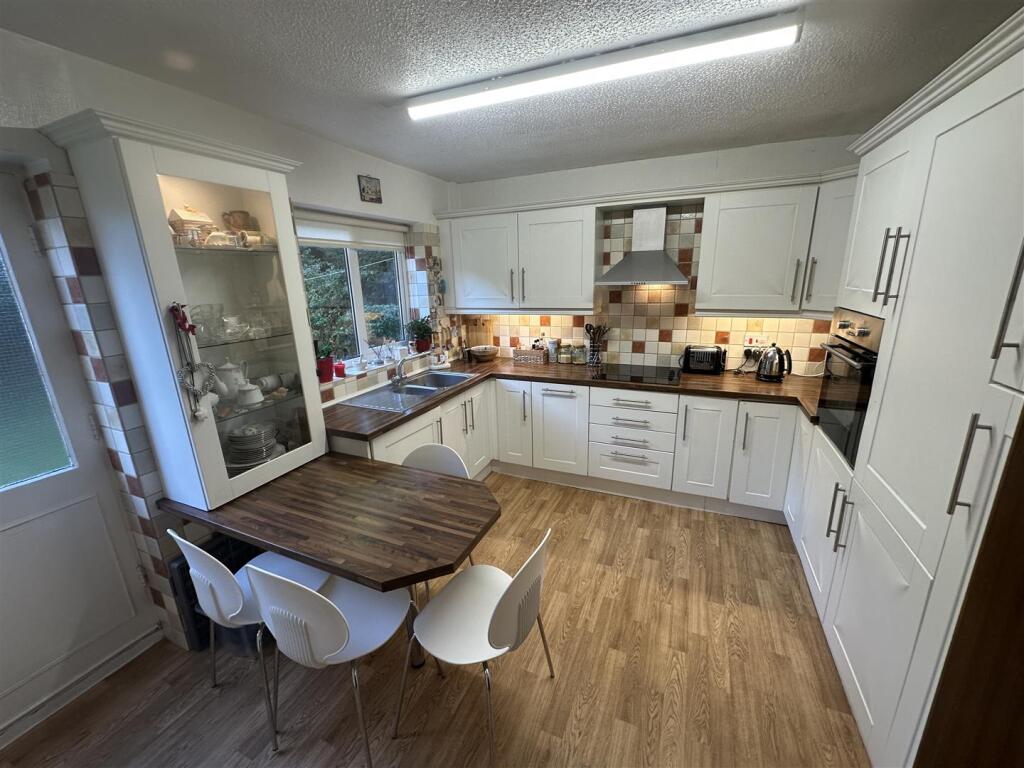 House in Sefton, Liverpool City Region - View 5