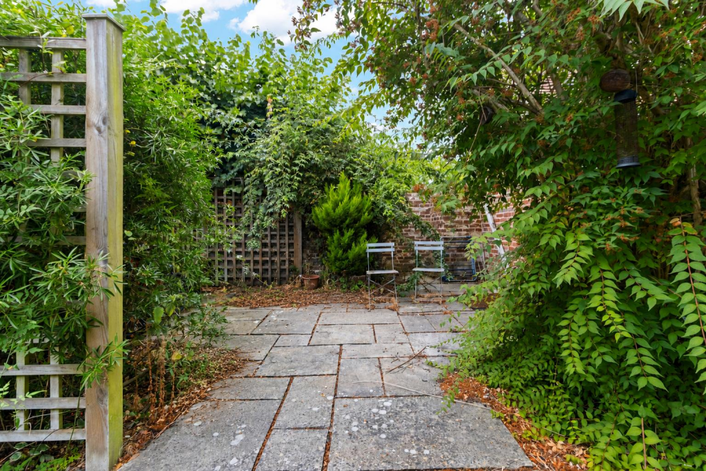 House in Rother, Ticehurst - View 2