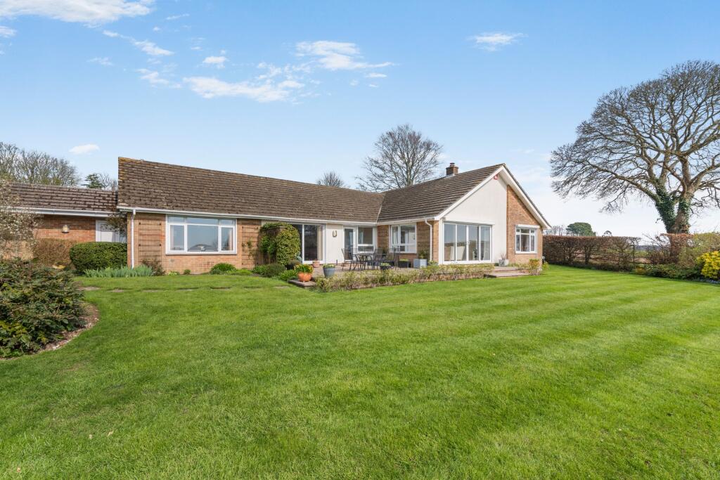 House in Arun, Slindon - View 3