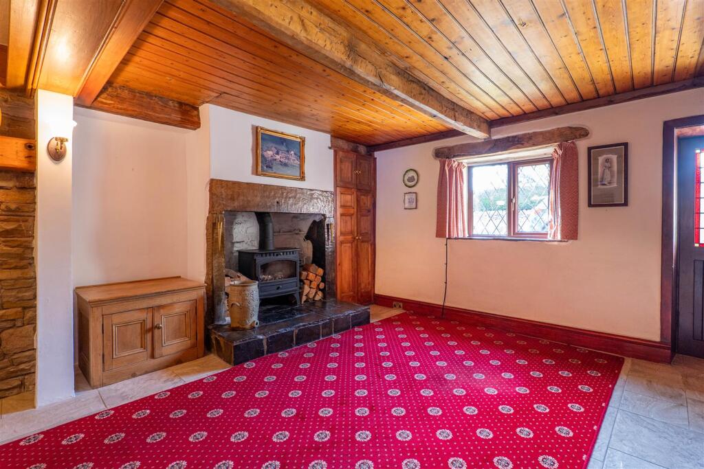 House in Preston - View 5