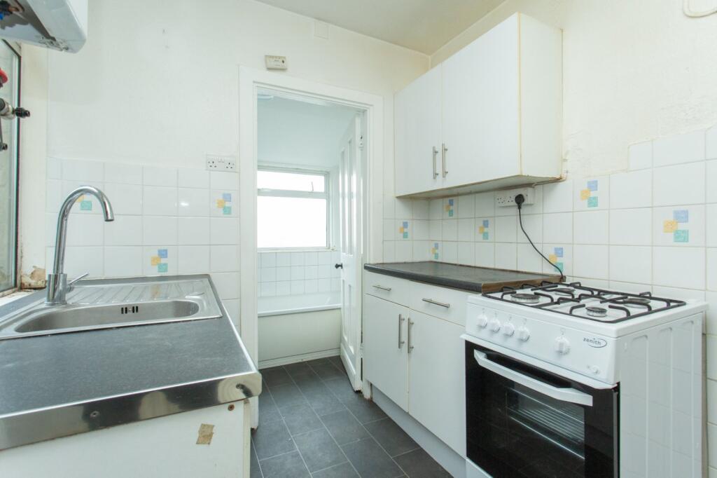 King Edward Street, Whitstable, CT5 - More