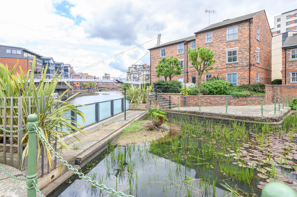 Flax House, Navigation Walk, LS10 photo 4