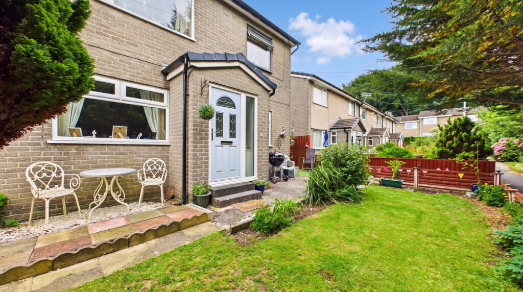 Main image of property: Fairfield Close, Carnforth, LA5