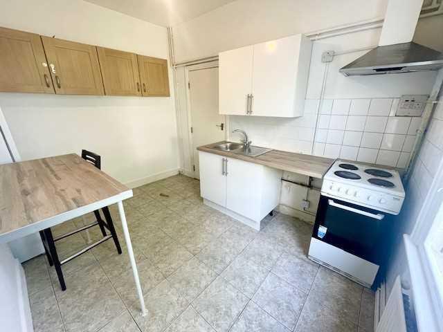 4 bedroom house for rent