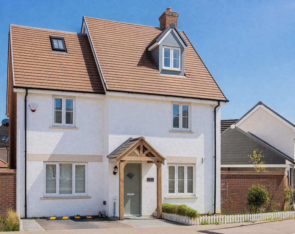 Main image of property: Bonaire Grange, Newton Leys, Milton Keynes, MK3