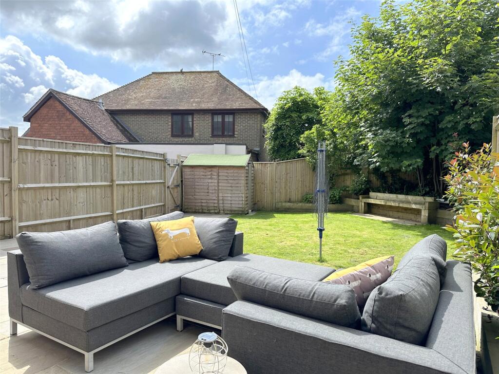 Common Road, Funtington, Chichester, West Sussex, PO18 photo 3