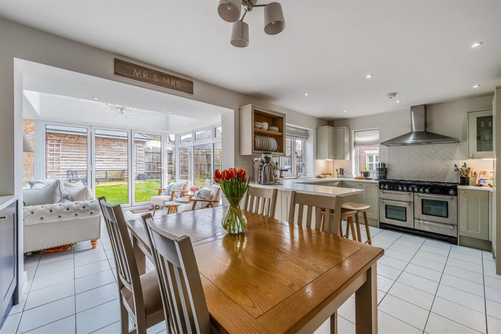 Farmers Way, Horndean - View 2