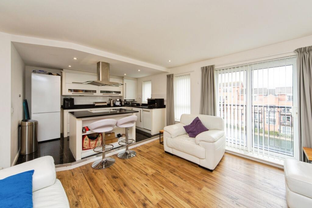 Apartment in Liverpool - View 2