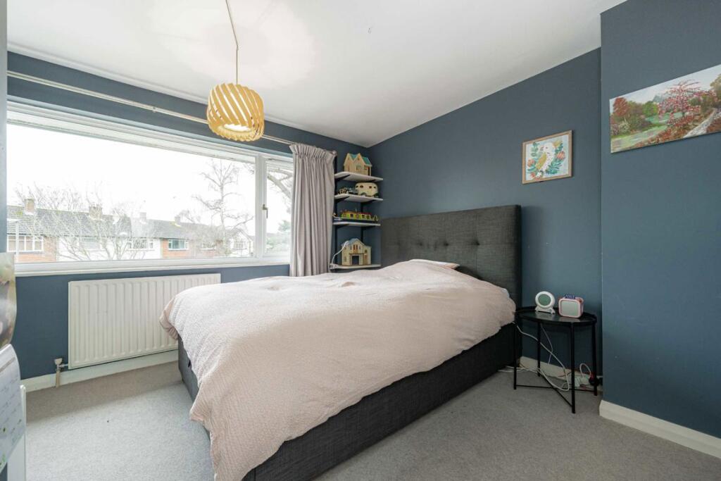 Elizabeth Gardens, Sunbury-On-Thames - Näkymä 6