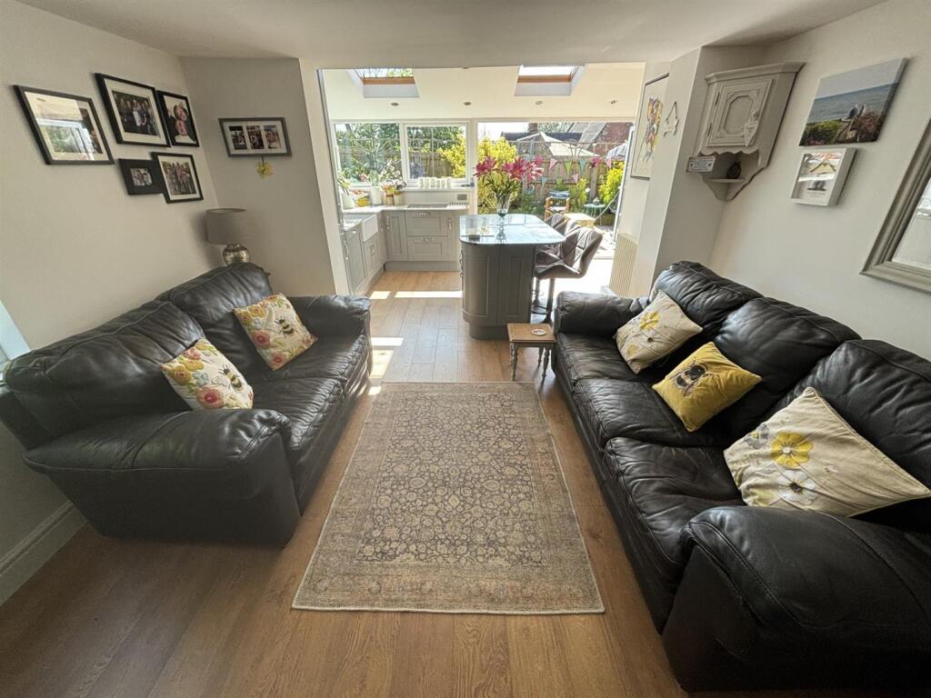 Church Farm Cottage, Cubbington photo 3