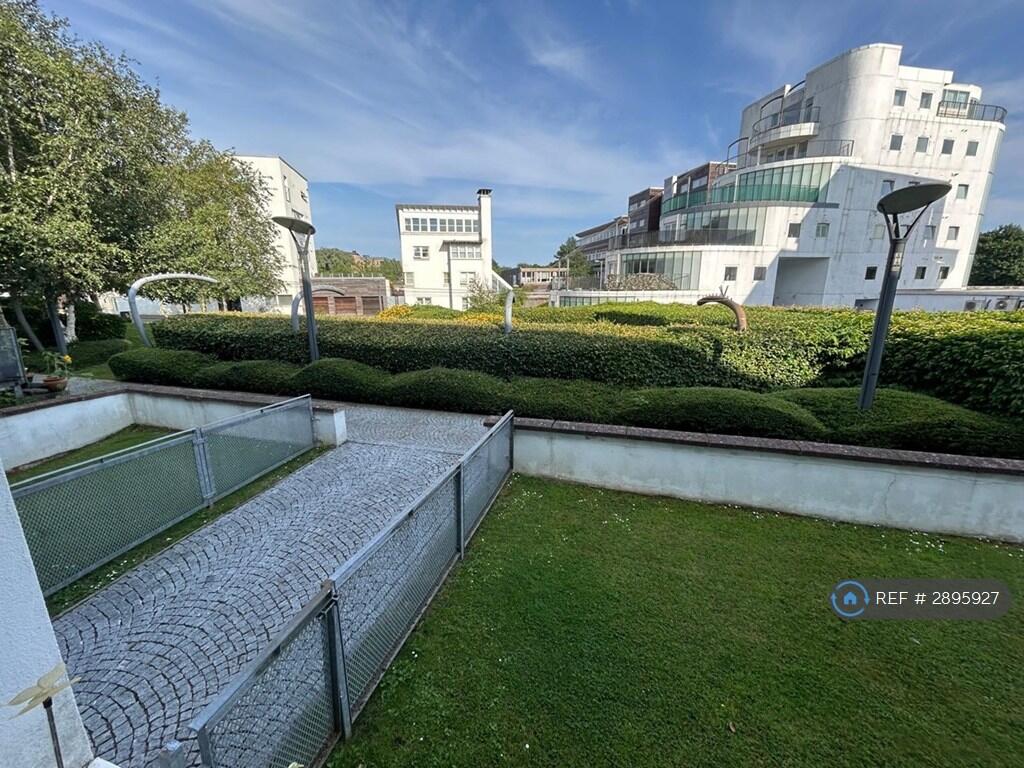 Main image of property: Lanark St, Glasgow, G1