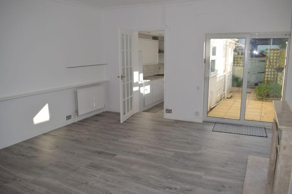 House in Exeter - View 5