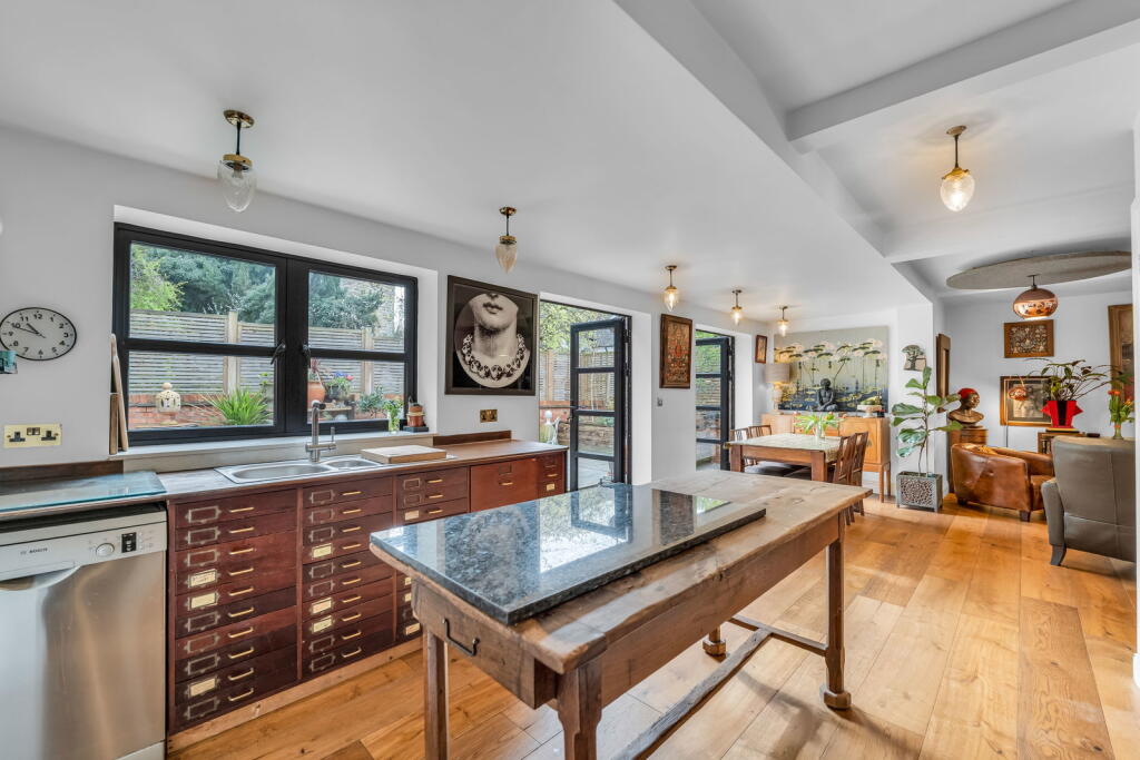 Additional image 6 of King George House, High Street, Bidford-on-Avon B50 4BQ