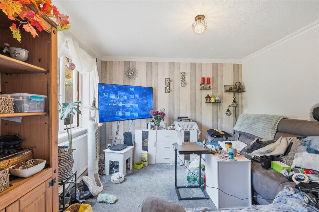 Curlew Close, Oswaldtwistle, BB5 photo 4