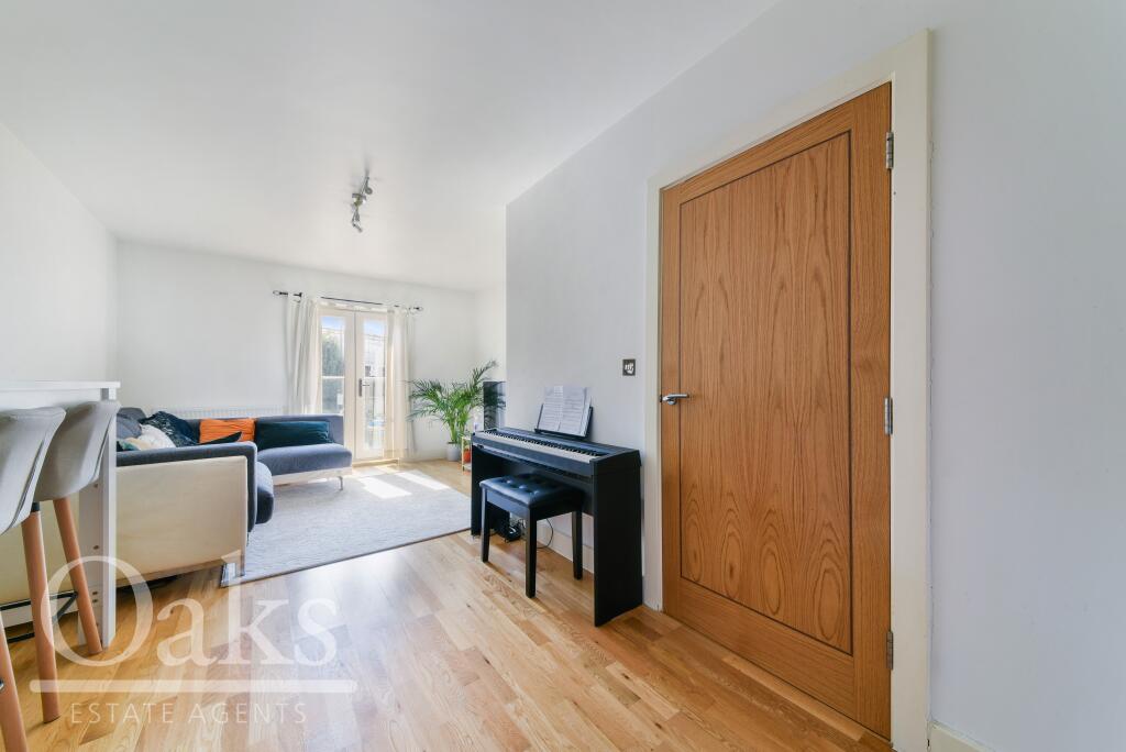 Apartment in London - View 4
