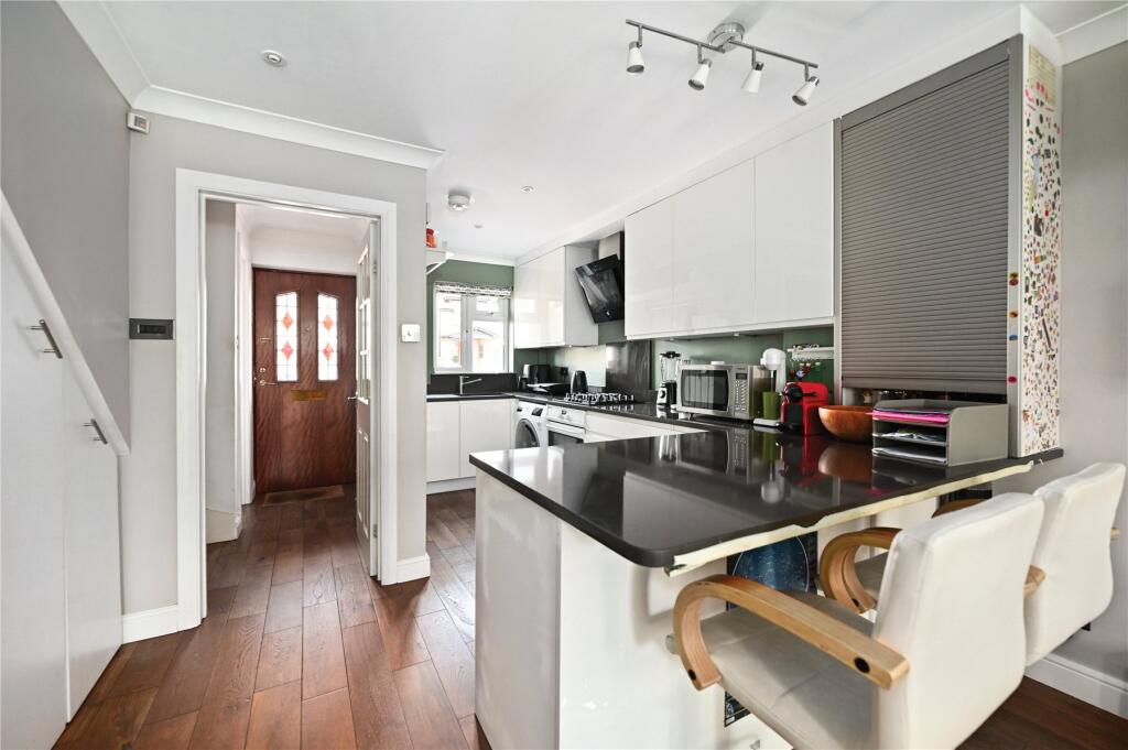 House in Runnymede, Egham - View 5