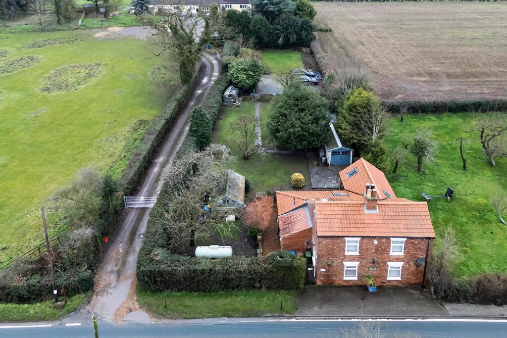 Main image of property: Water End, Holme On Spalding Moor, York, East Yorkshire, YO43  4HB