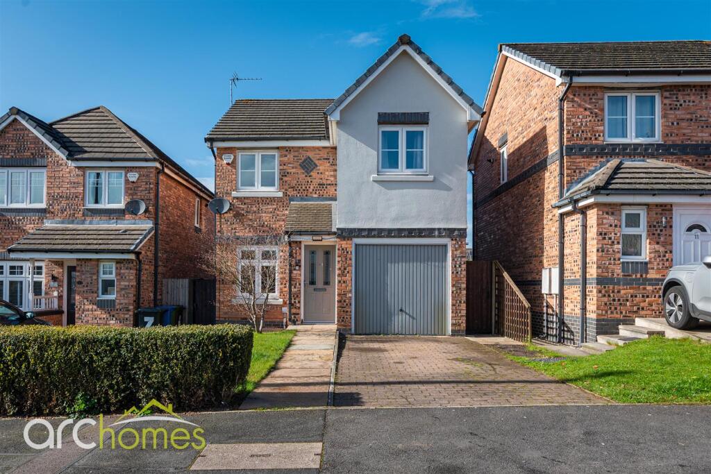 Main image of property: Giants Hall Road, Wigan