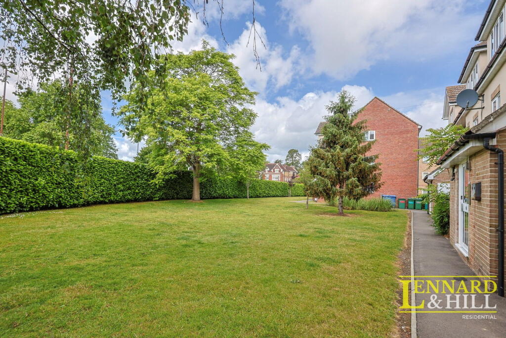 Main image of property: Brooklands Walk, Chelmsford, CM2 9BH