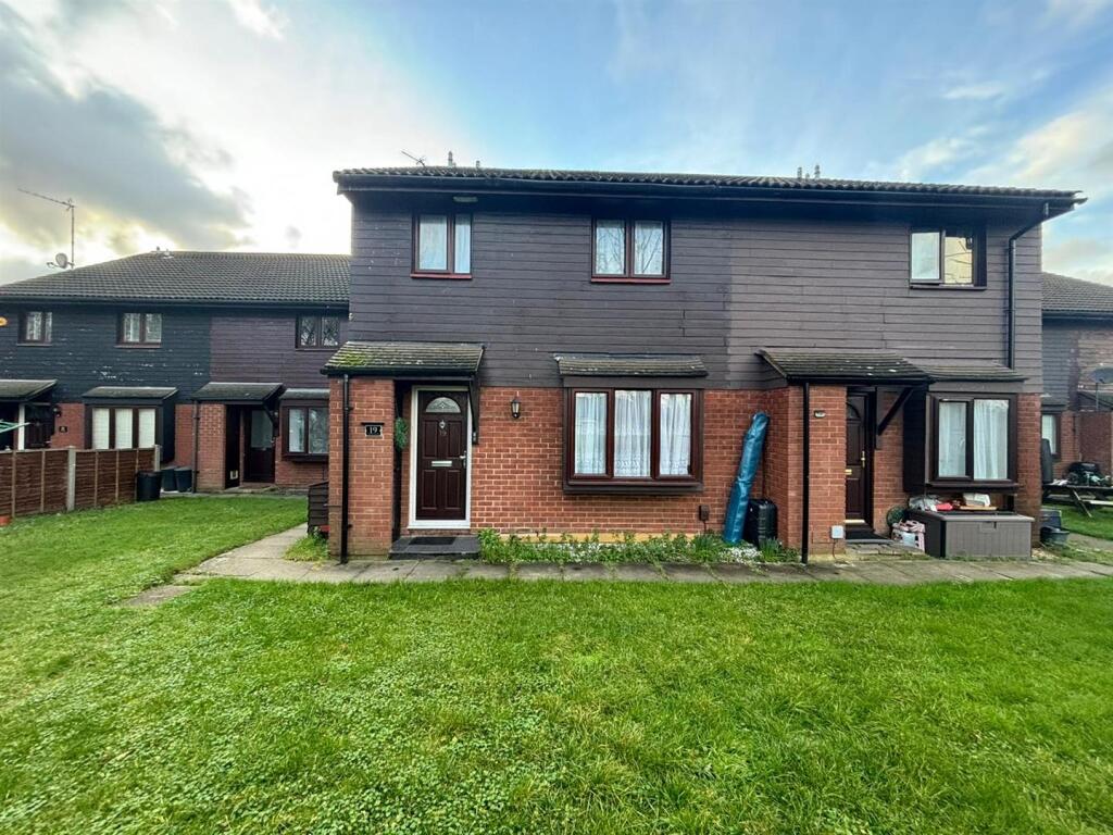 Main image of property: Philpots Close, Yiewsley, West Drayton, UB7