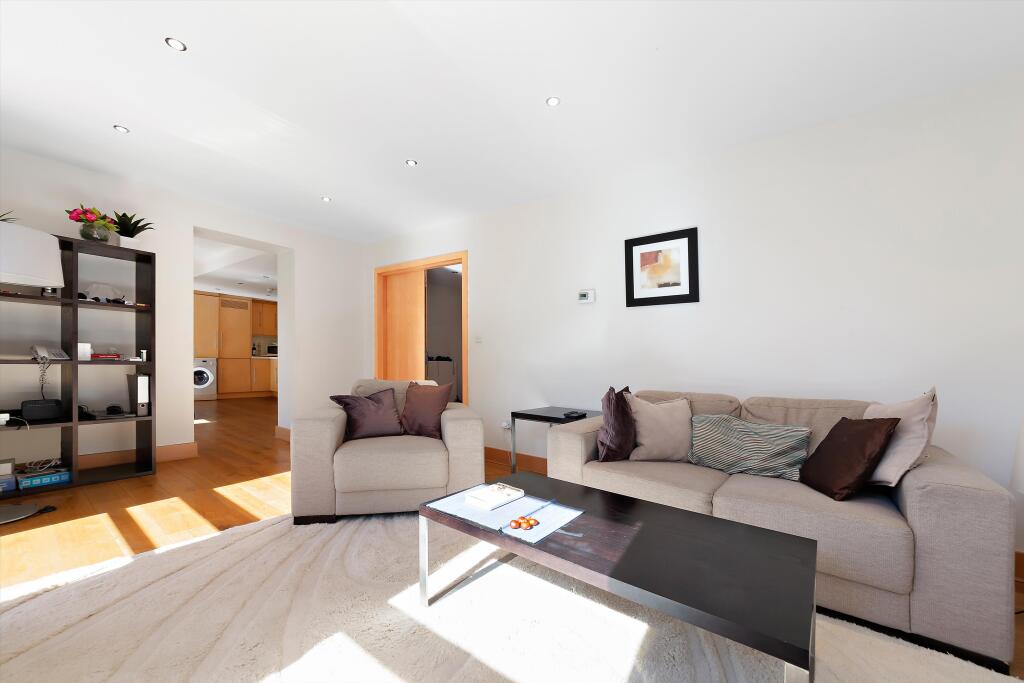Apartment in London - View 2