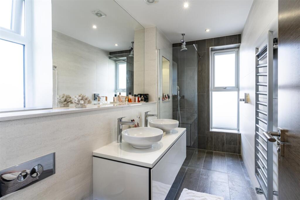 Additional image 14 of Moorfields Road, Canford Cliffs