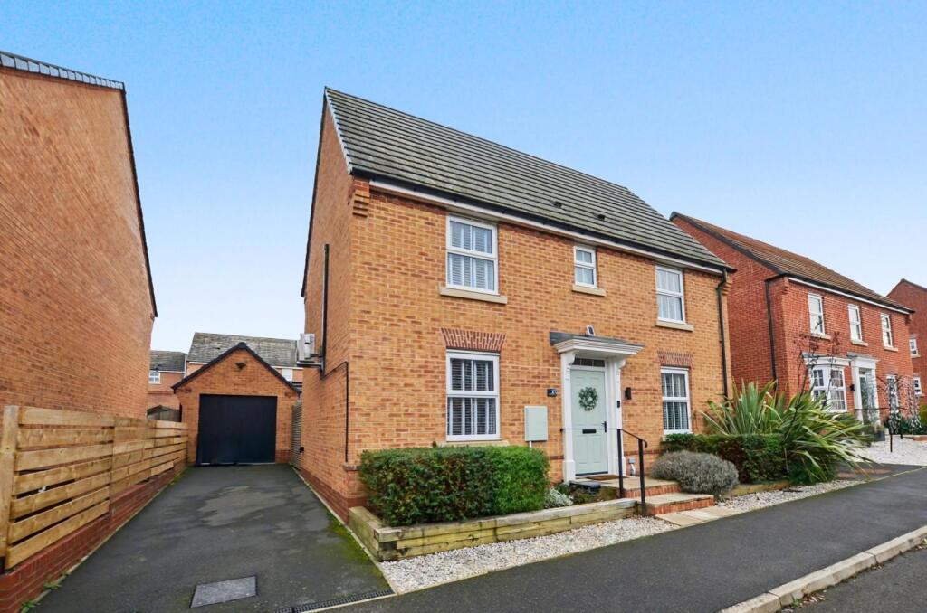 3-bed detached on Morning Star Lane, Moulton, Northampton, £375,000